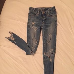 ripped super stretch jeans
